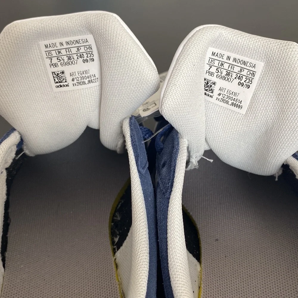 29:03 - Adidas VL Court 2.0 Skateboard Sneakers - Picture 10 of 10